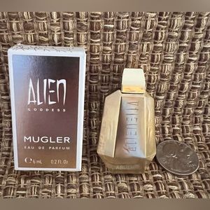 Mulger - Alien Goddess